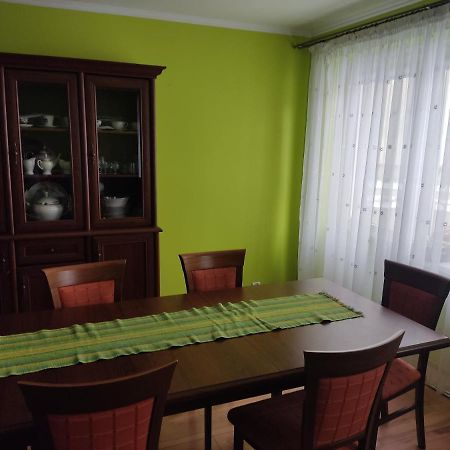 Appartement Przy Parku à Jarosław Extérieur photo