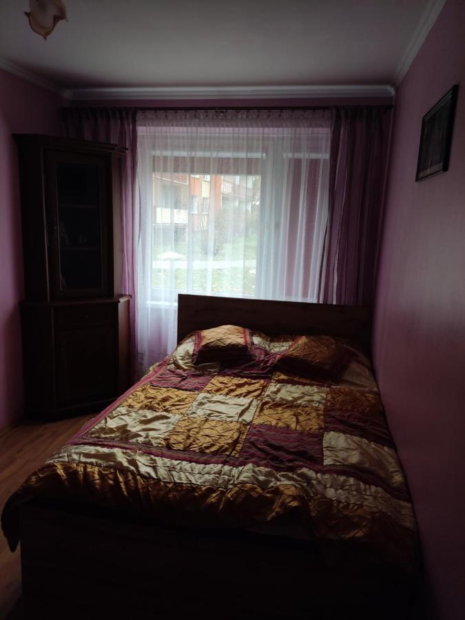 Appartement Przy Parku à Jarosław Extérieur photo