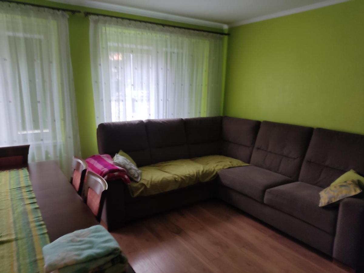 Appartement Przy Parku à Jarosław Extérieur photo